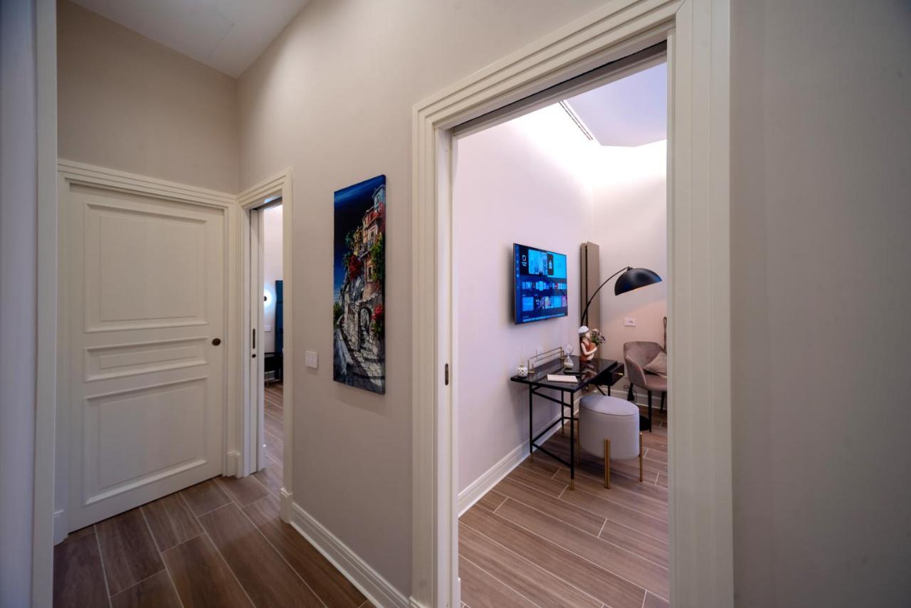 Domina-Boutique Apartment ナポリ エクステリア 写真