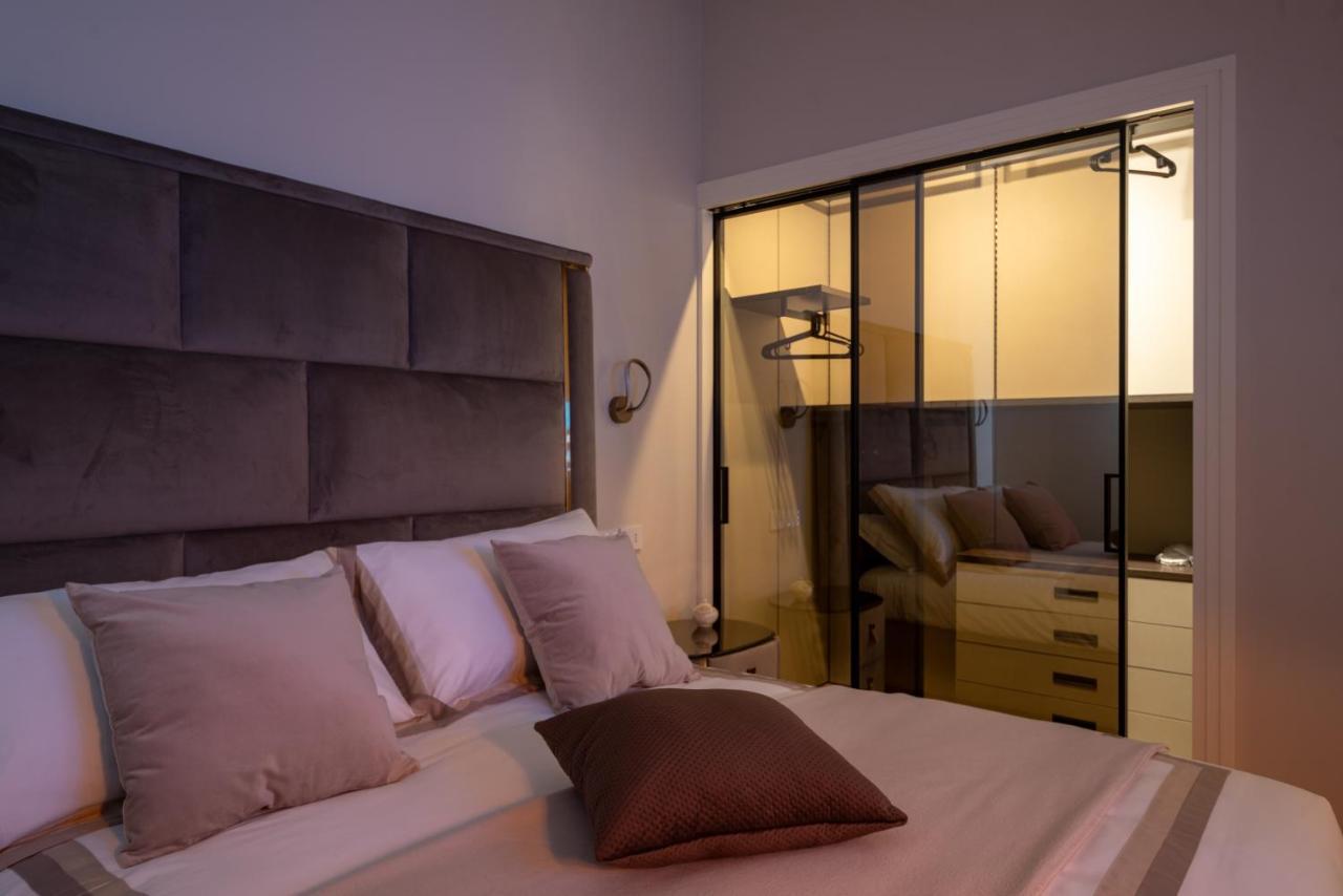 Domina-Boutique Apartment ナポリ エクステリア 写真